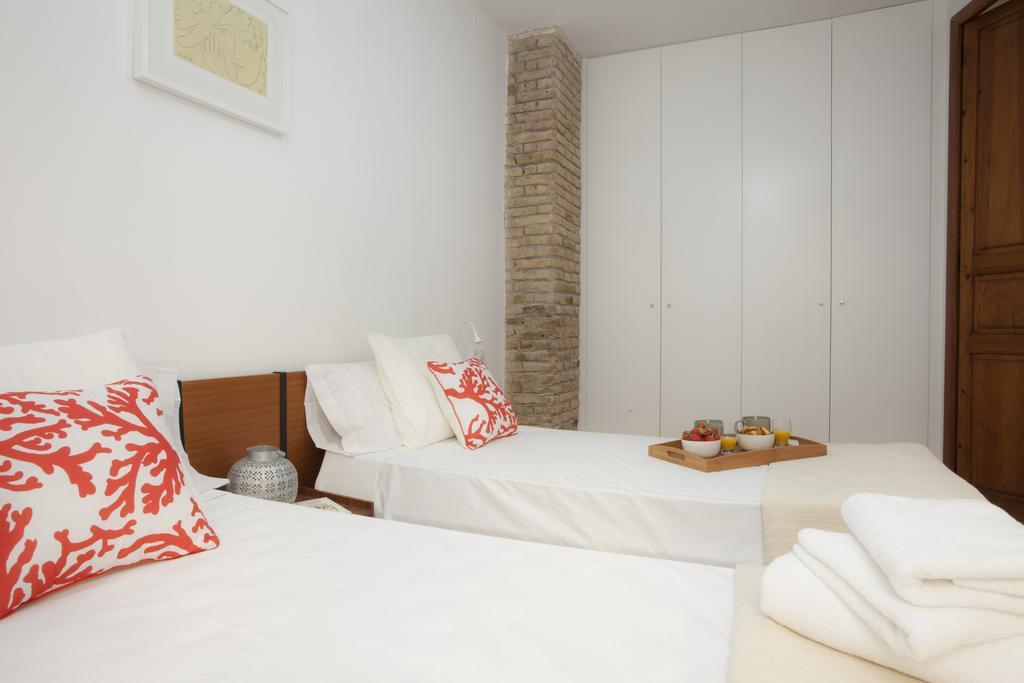 Singularstays Roteros Valenza Esterno foto